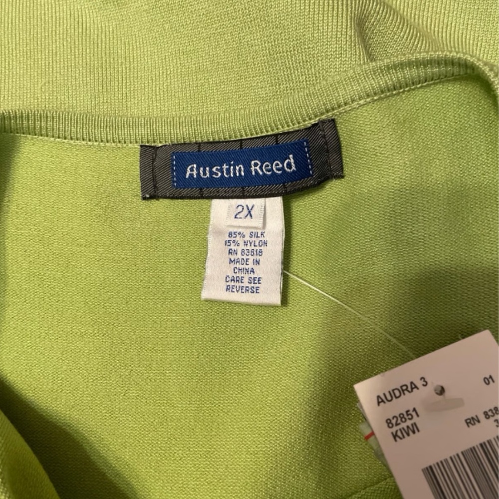 Austin Reed Top - Picture 3 of 4